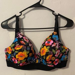 NWT Pink by Victoria’s Secret Bra